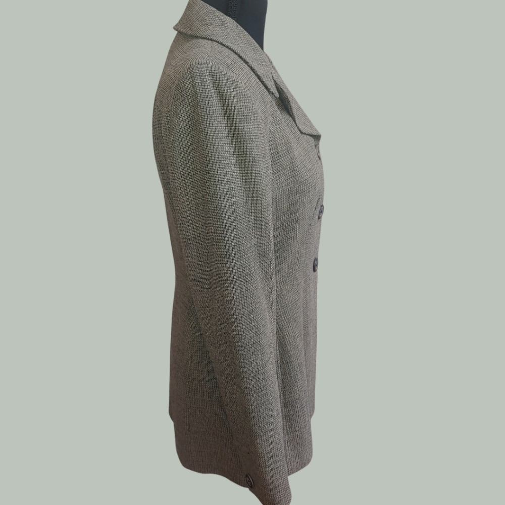 Tahari 100% Wool Three Button Blazer Jacket - Size 4 - Picture 3 of 10